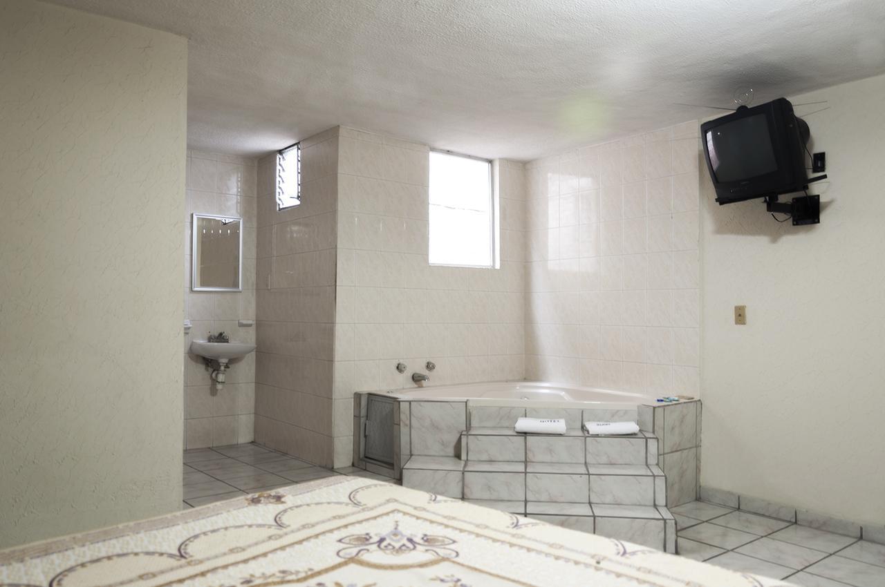 Hotel 2000 Morelia Luaran gambar